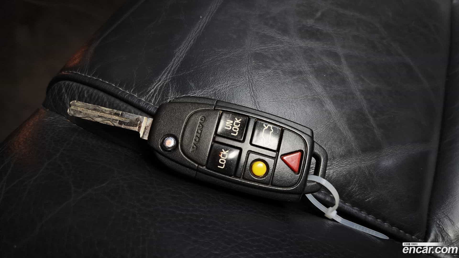 XC90 Volvo 2006.7-OPTION-022