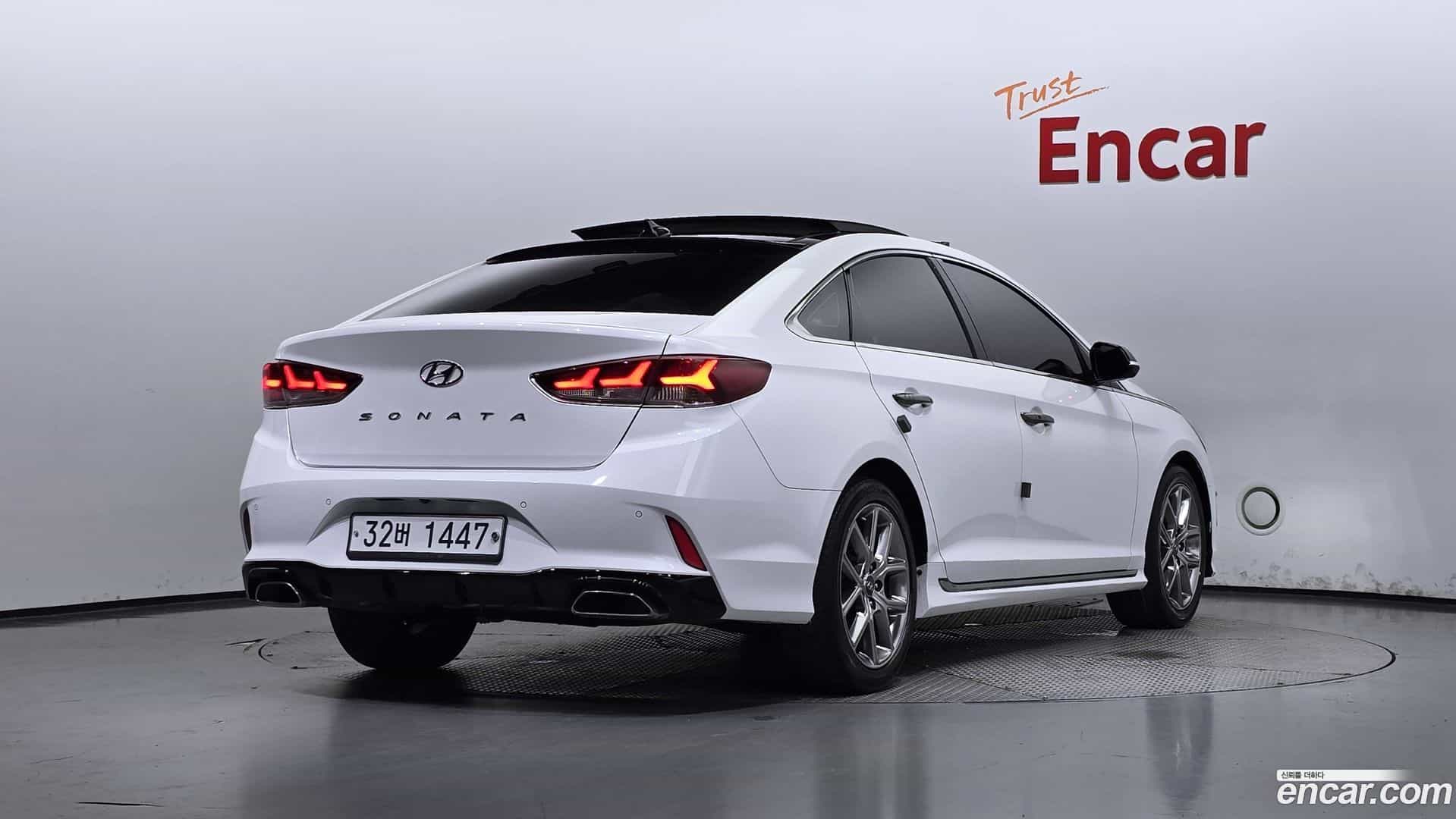 Sonata Hyundai 2018.1-OUTER-002