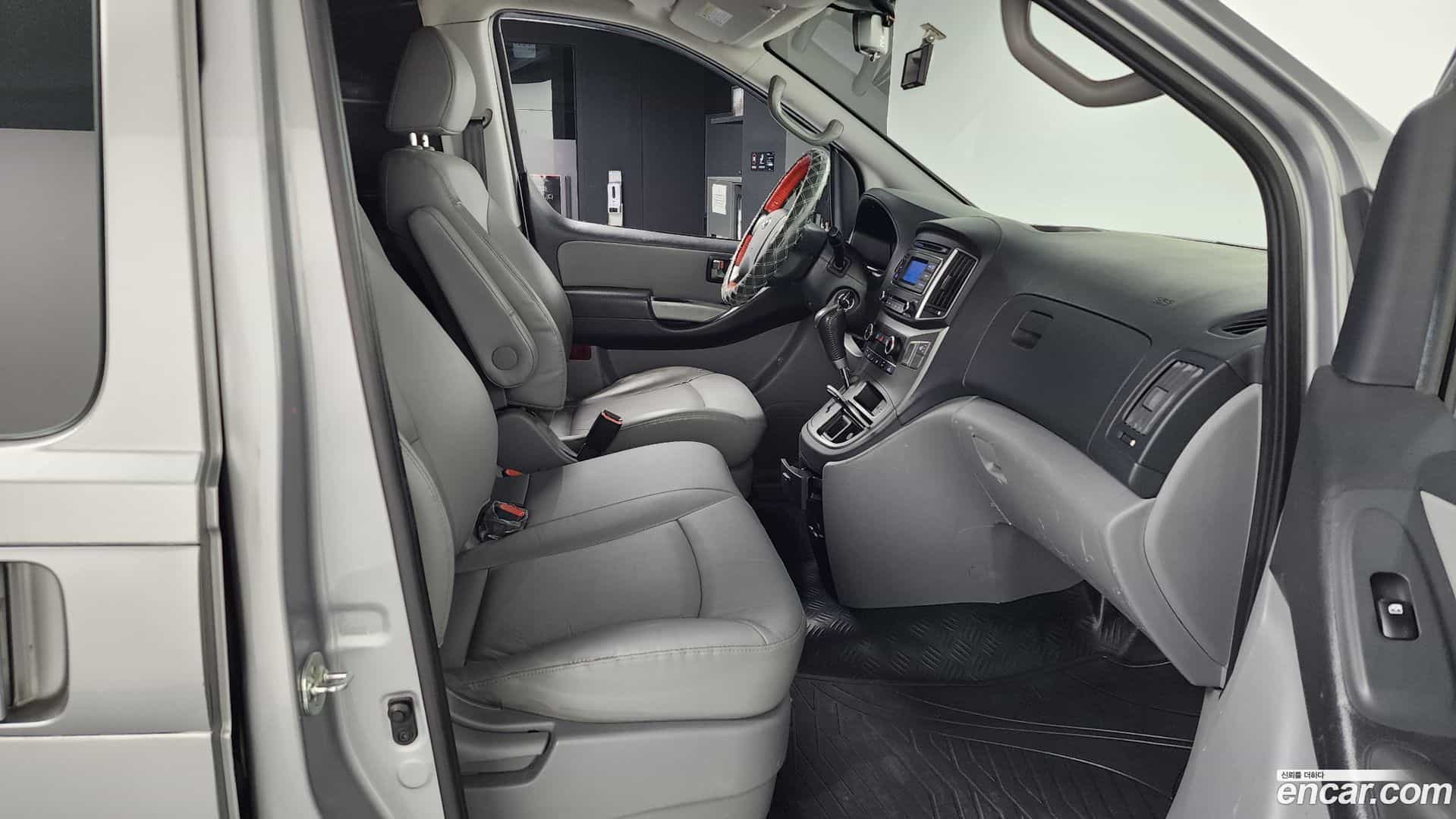 Starex Hyundai 2019.5-OPTION-015