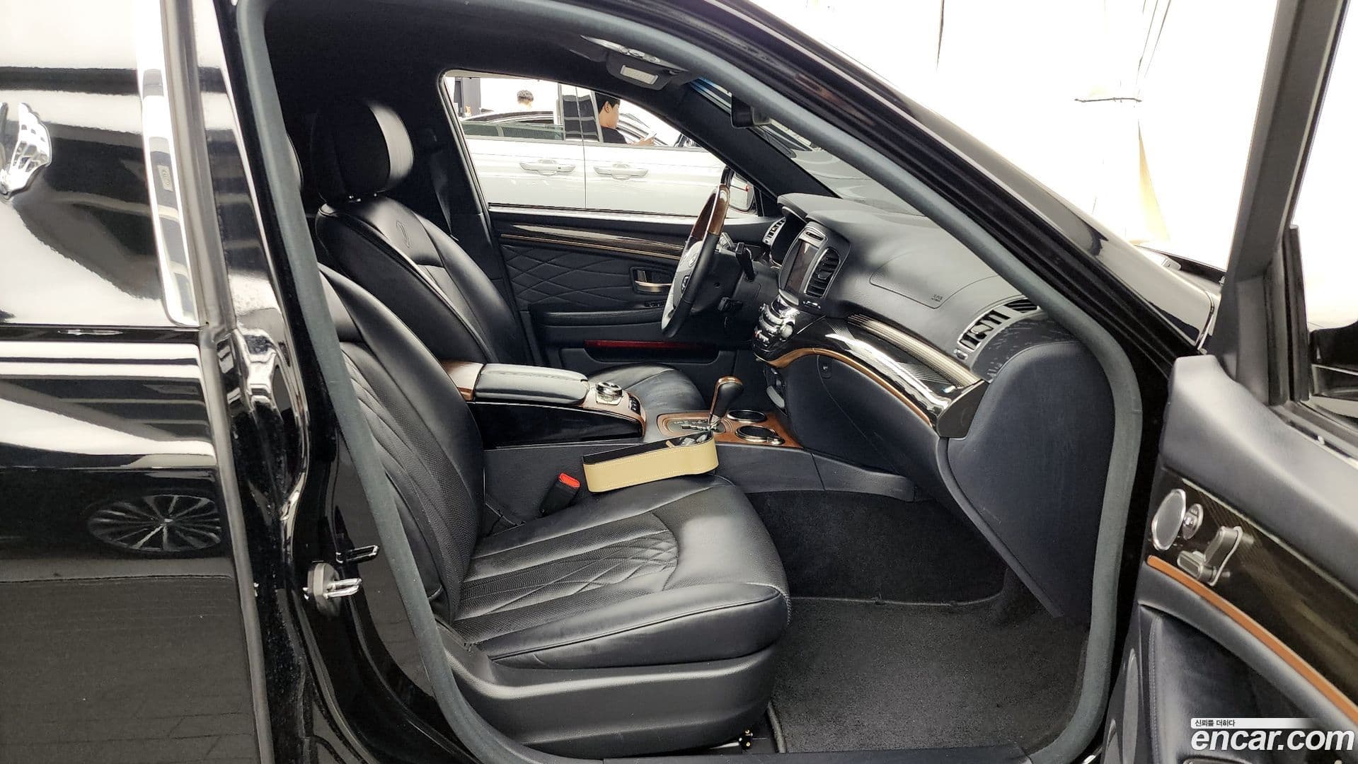 Main__Slider__Photo:Chairman KG_Mobility_Ssangyong 2016.7-10