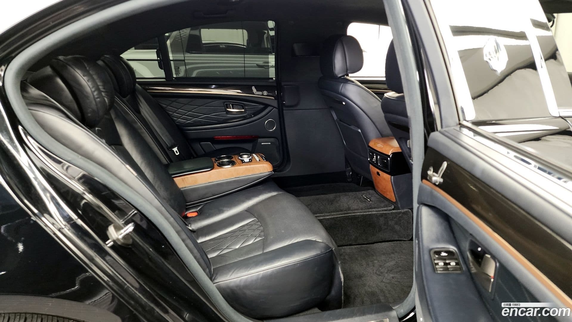 Main__Slider__Photo:Chairman KG_Mobility_Ssangyong 2016.7-11