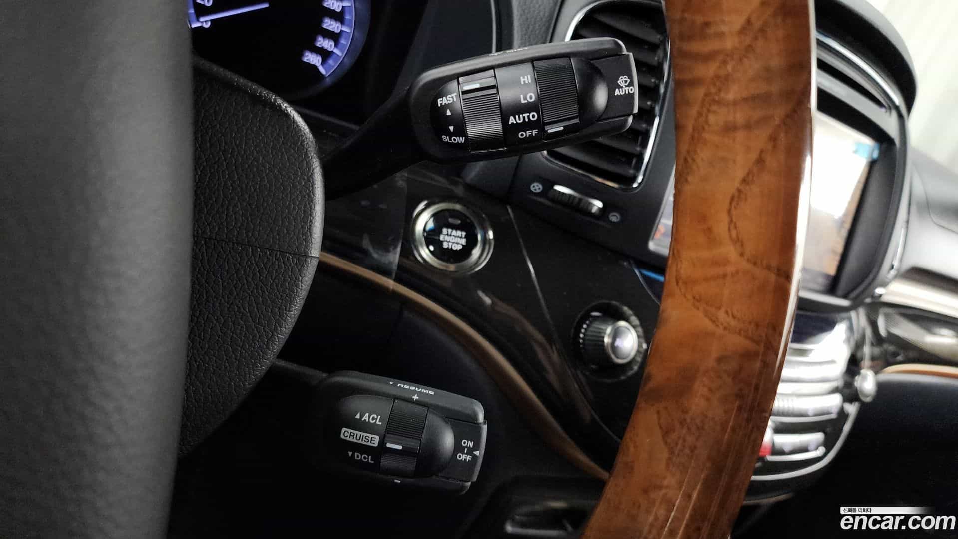 Chairman KG_Mobility_Ssangyong 2016.7-OPTION-022