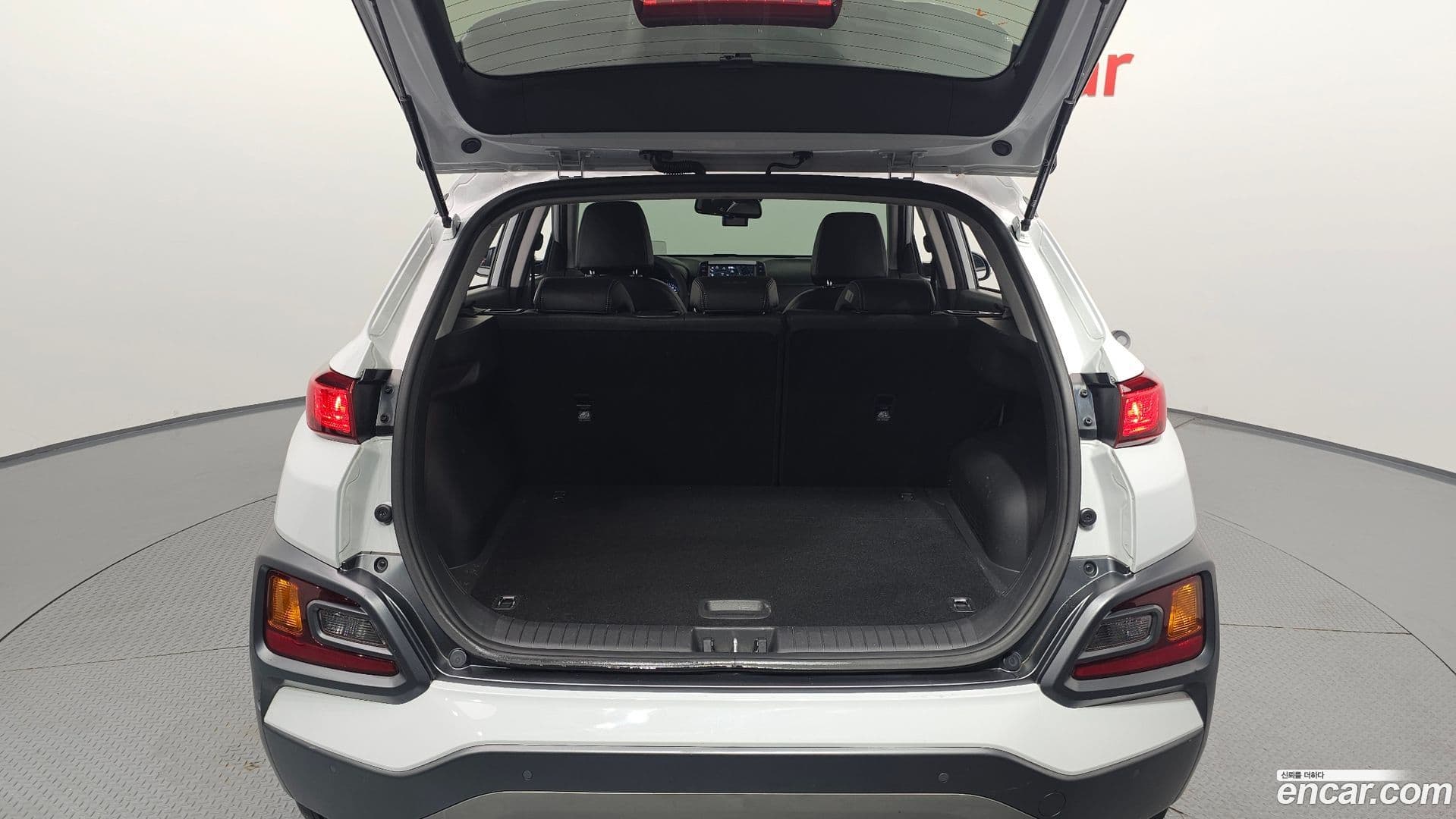 Main__Slider__Photo:Kona Hyundai 2018.3-19