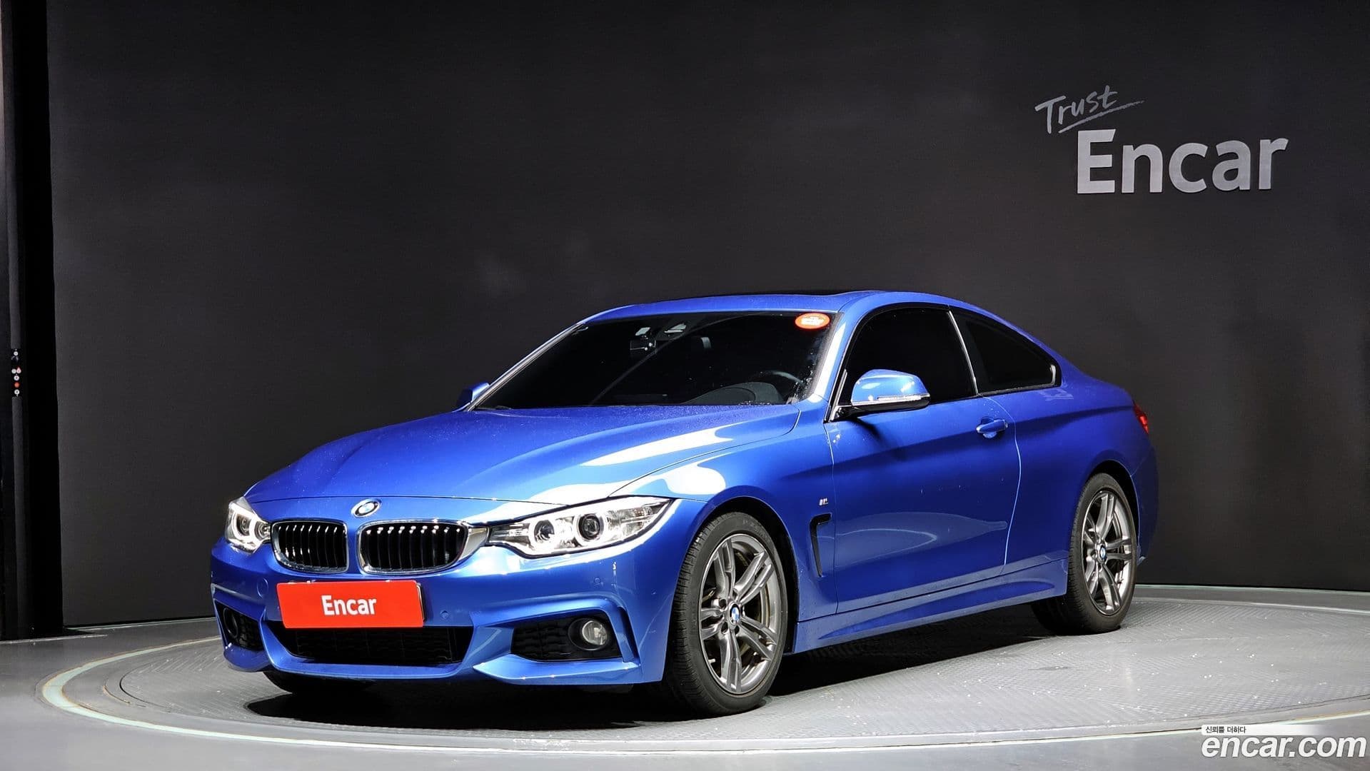 Main__Slider__Photo:4-Series BMW 2015.8-0