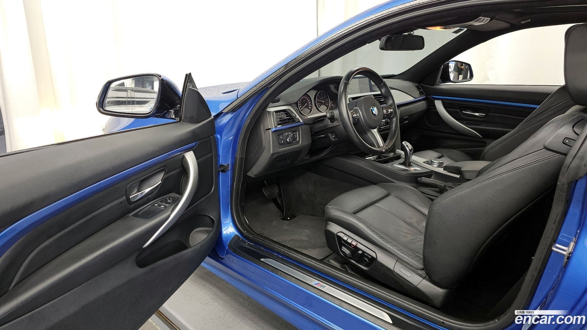 Main__Slider__Photo:4-Series BMW 2015.8-9