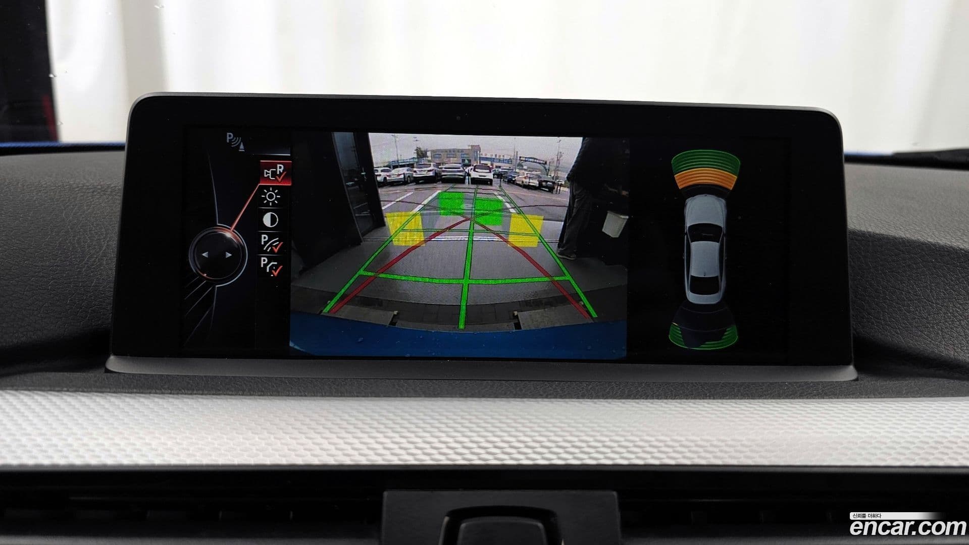 Main__Slider__Photo:4-Series BMW 2015.8-15