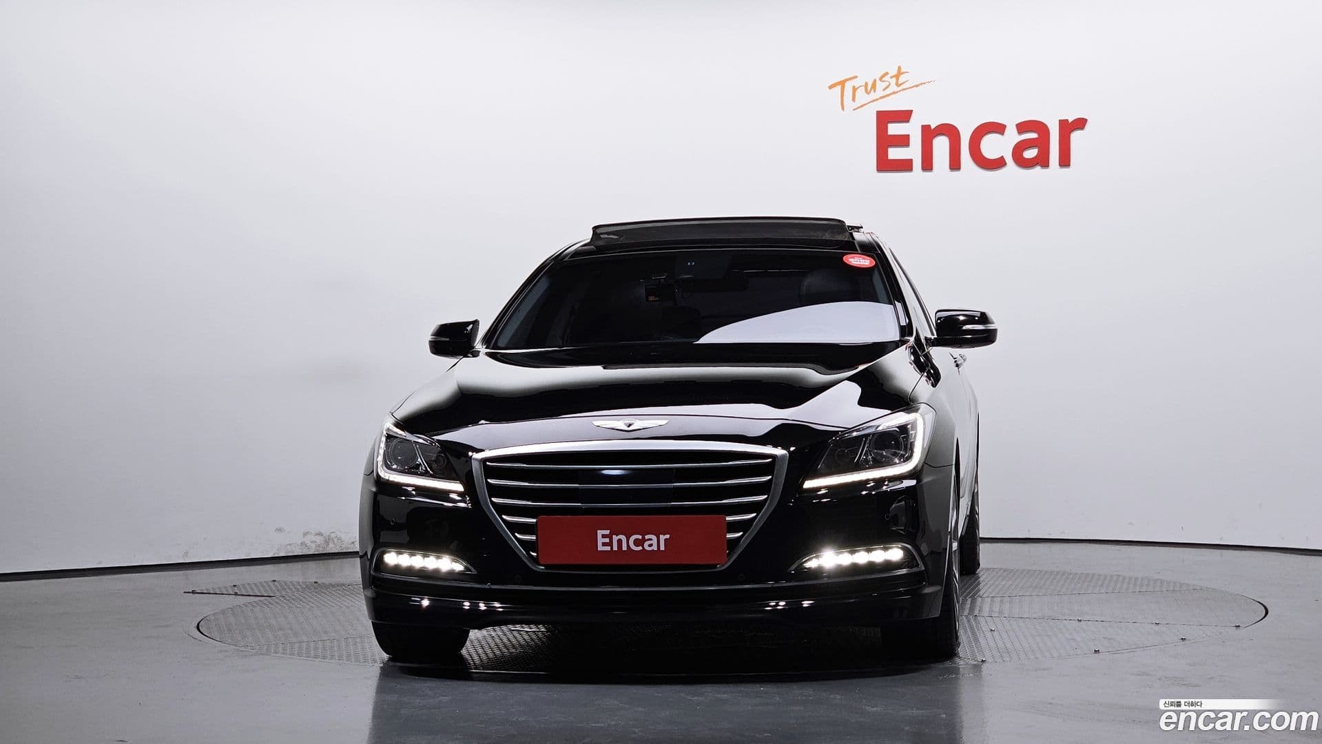 Main__Slider__Photo:Genesis Hyundai 2014.9-2