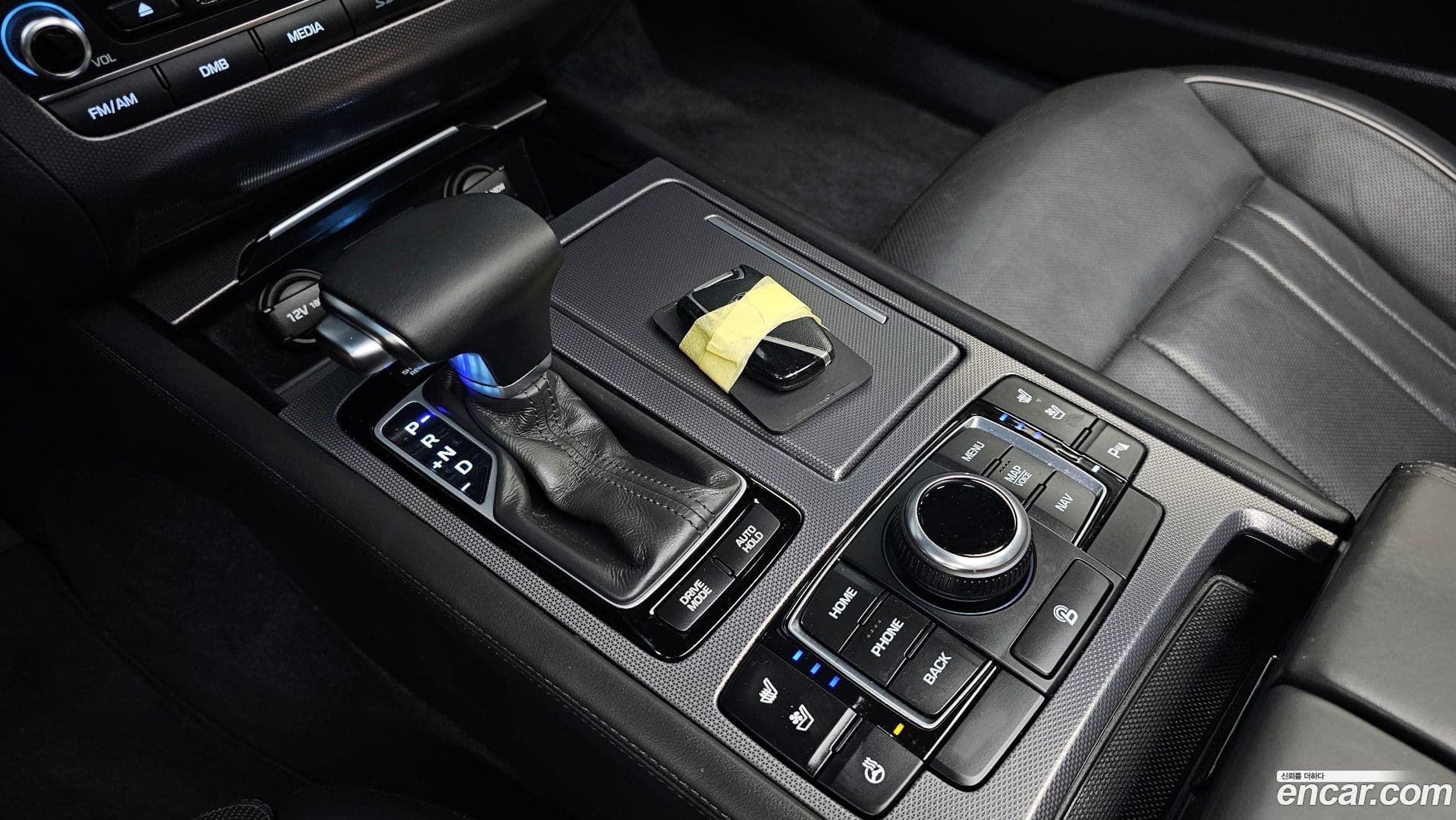 Main__Slider__Photo:Genesis Hyundai 2014.9-8
