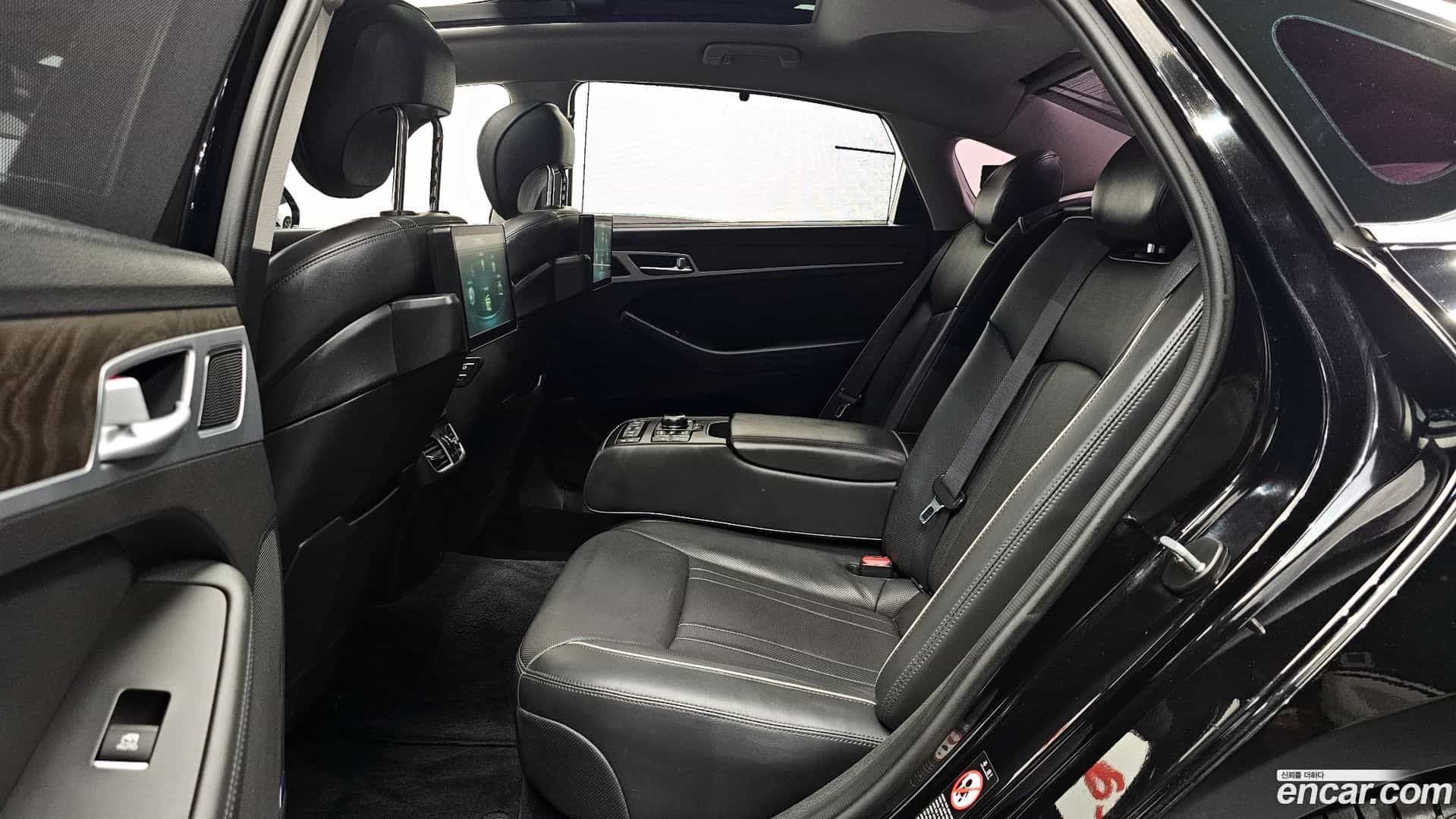 Genesis Hyundai 2014.9-OPTION-016