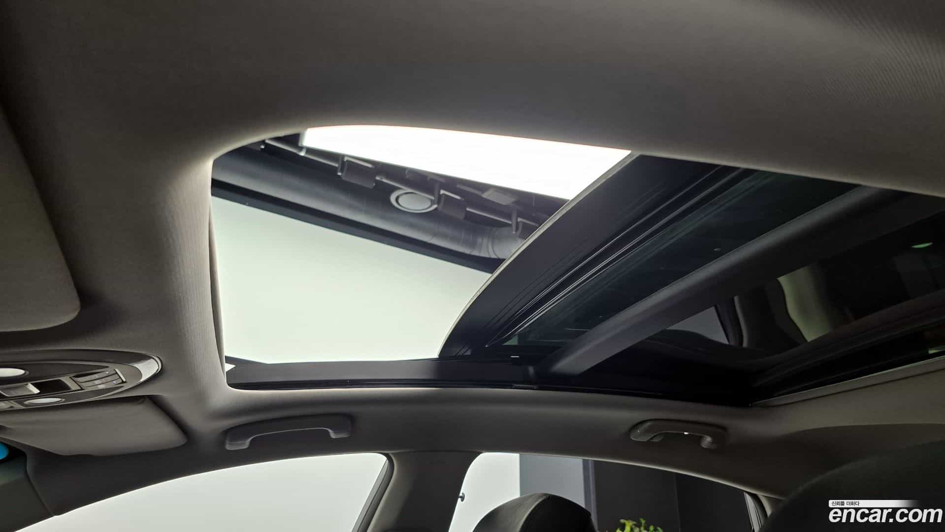 G80 Genesis 2017.4-OPTION-021