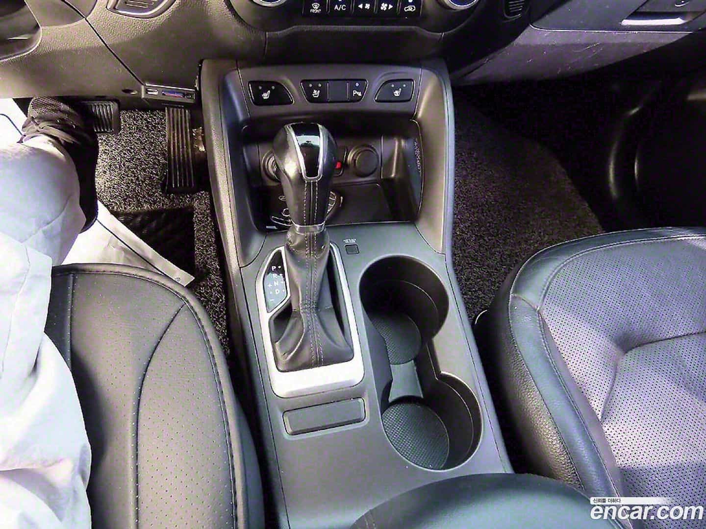 Tucson Hyundai 2014.3-INNER-010