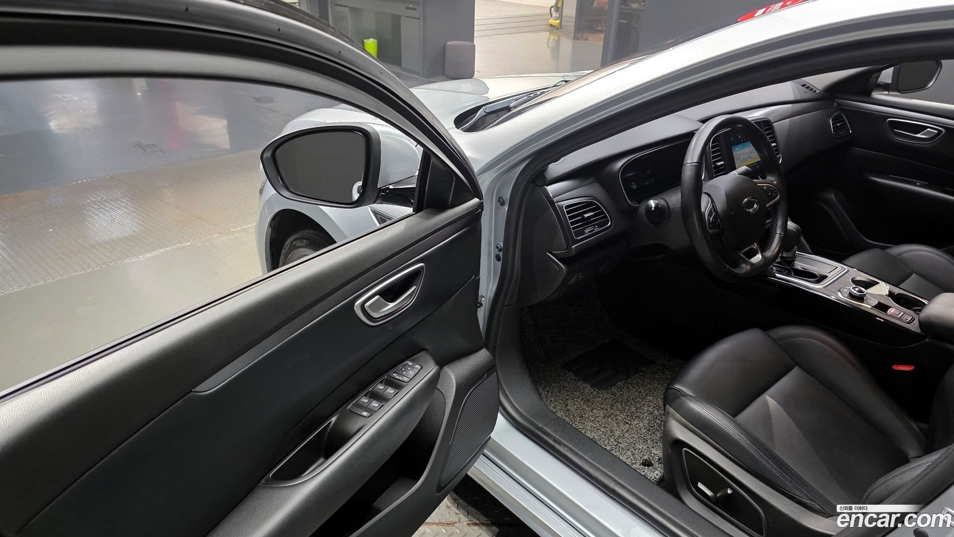 Main__Slider__Photo:SM6 Renault Korea 2020.8-10