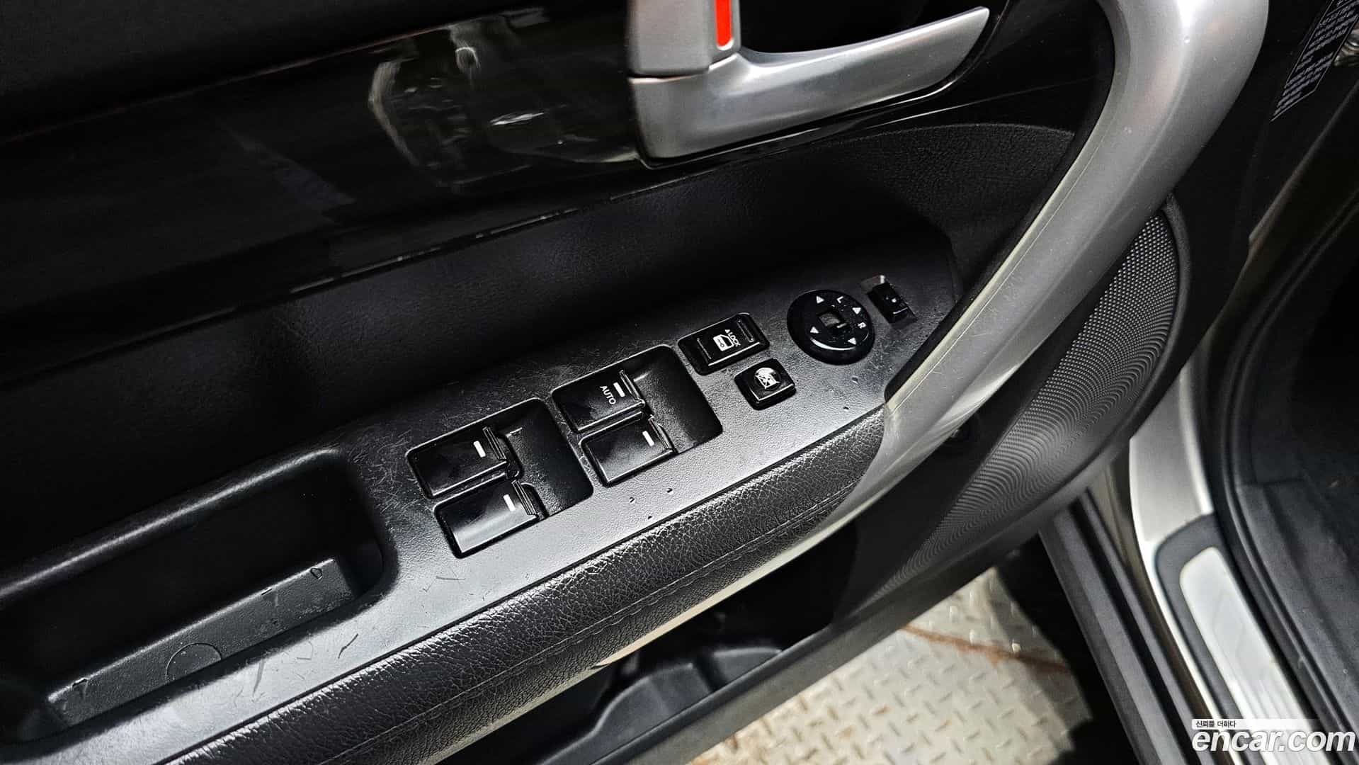 Sorento Kia 2011.8-OPTION-021