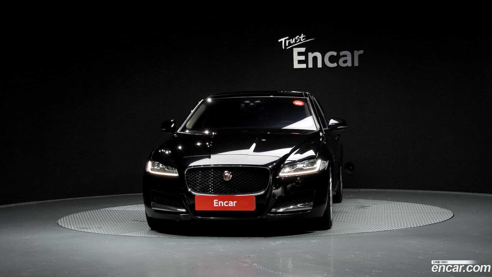 XF Jaguar 2017.2-OUTER-003