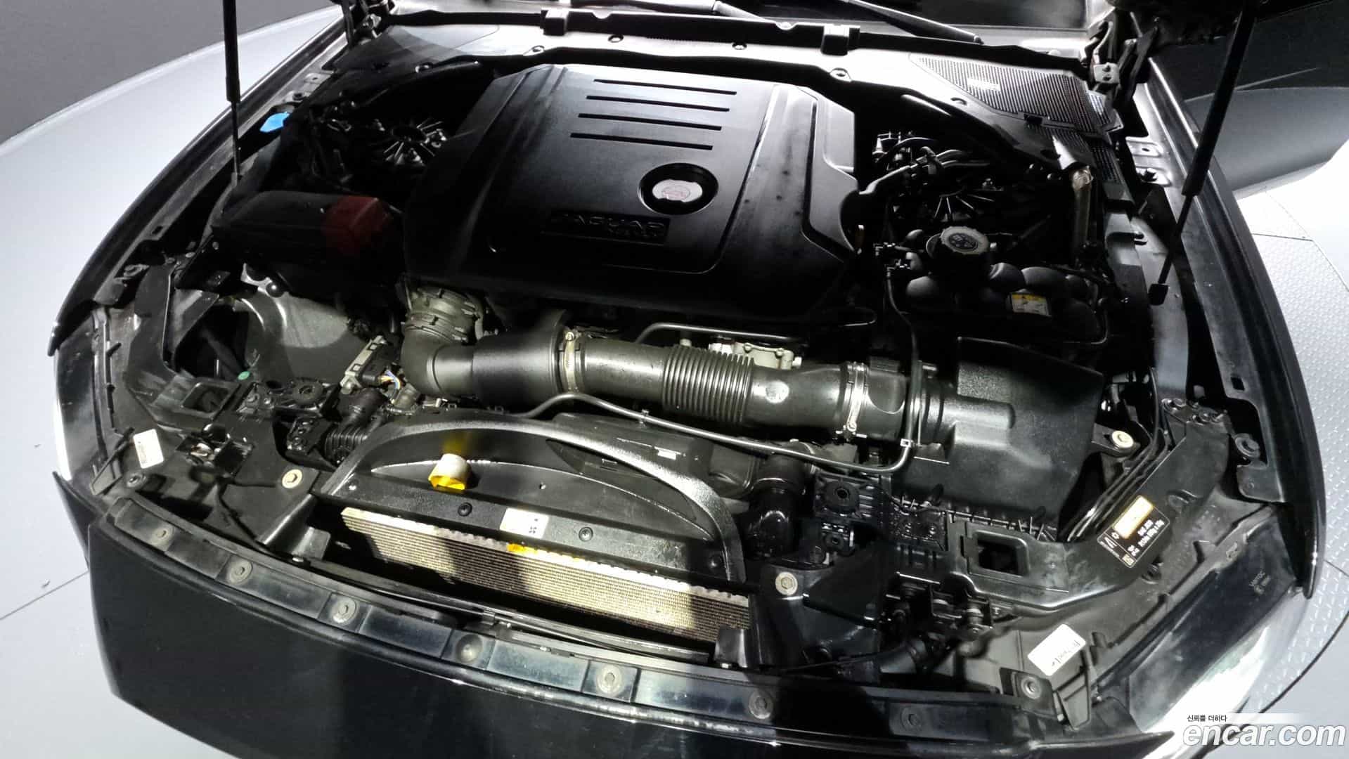 XF Jaguar 2017.2-INNER-006