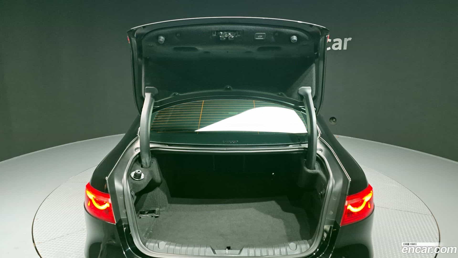 XF Jaguar 2017.2-OPTION-024