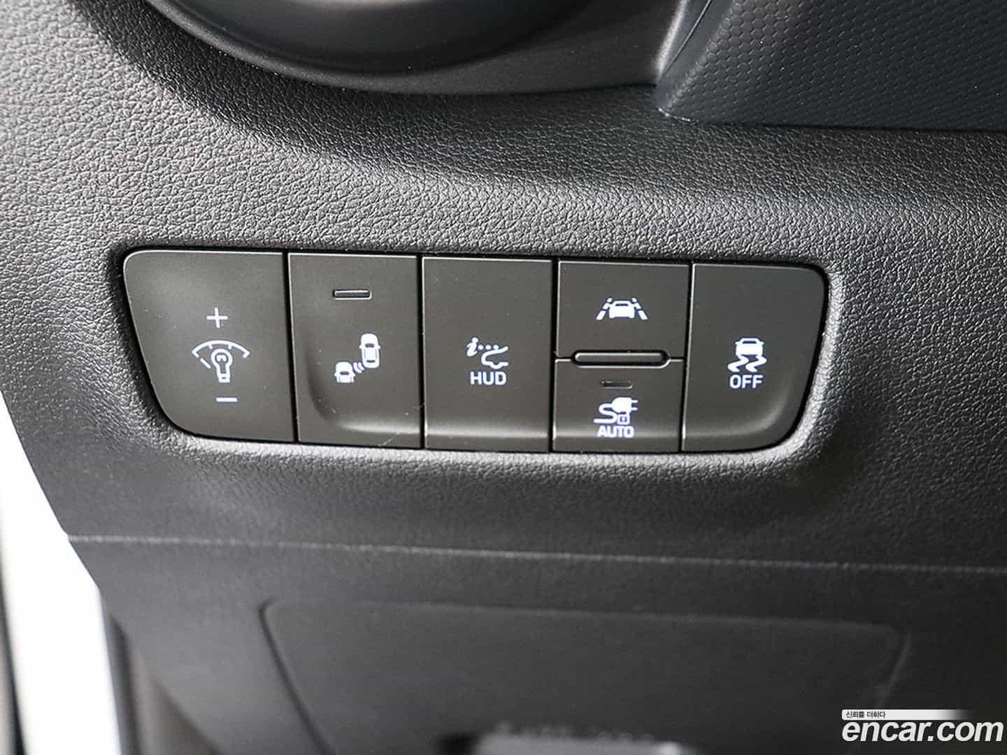 Kona Hyundai 2019.2-OPTION-015