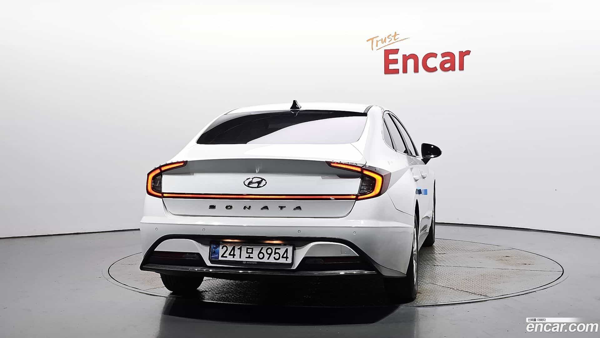 Sonata Hyundai 2022.2-OUTER-004