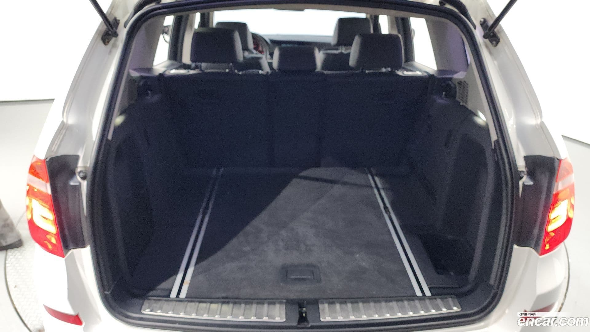 Main__Slider__Photo:X3 BMW 2013.10-19