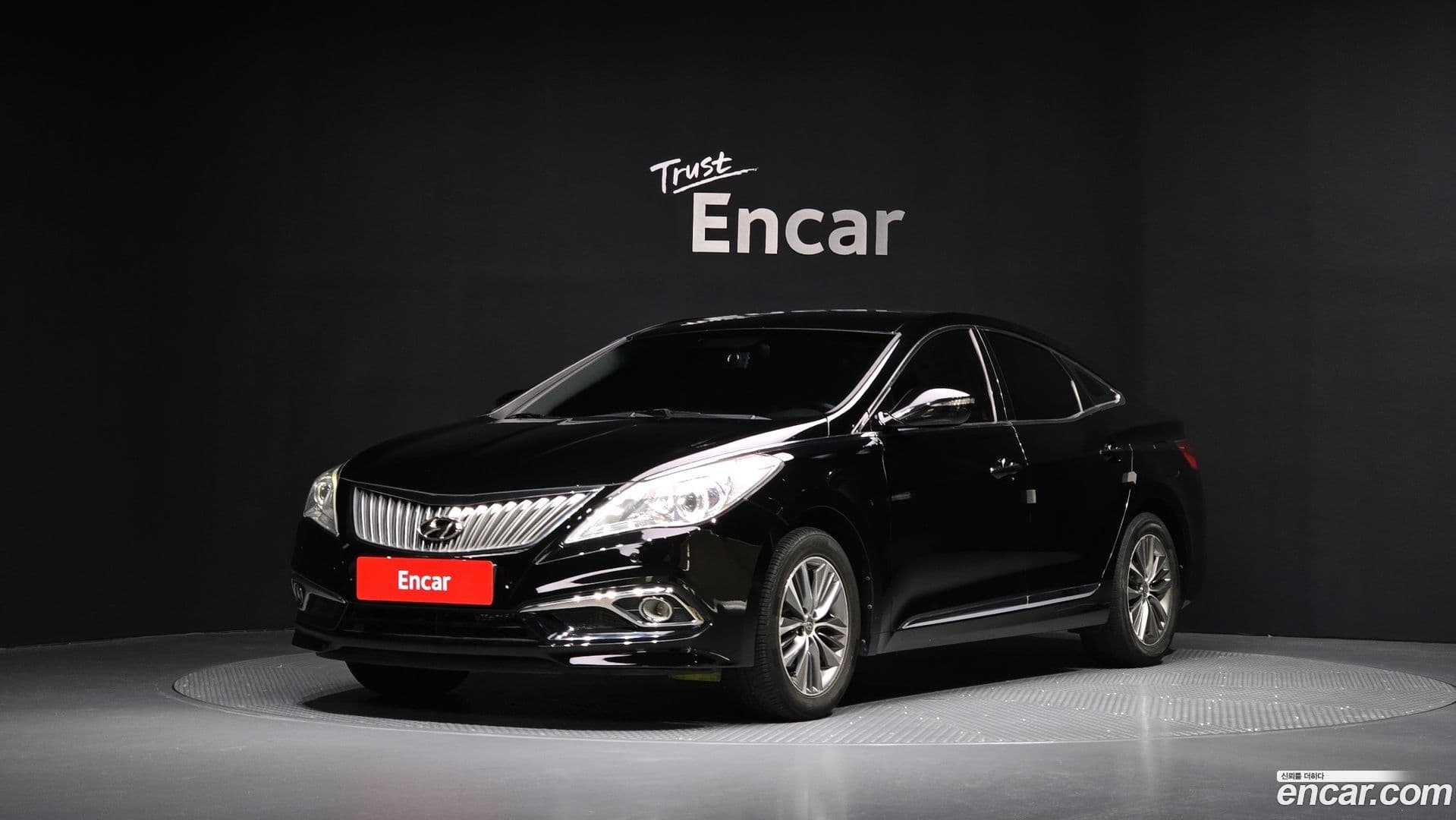 Main__Slider__Photo:Grandeur Hyundai 2014.6-0