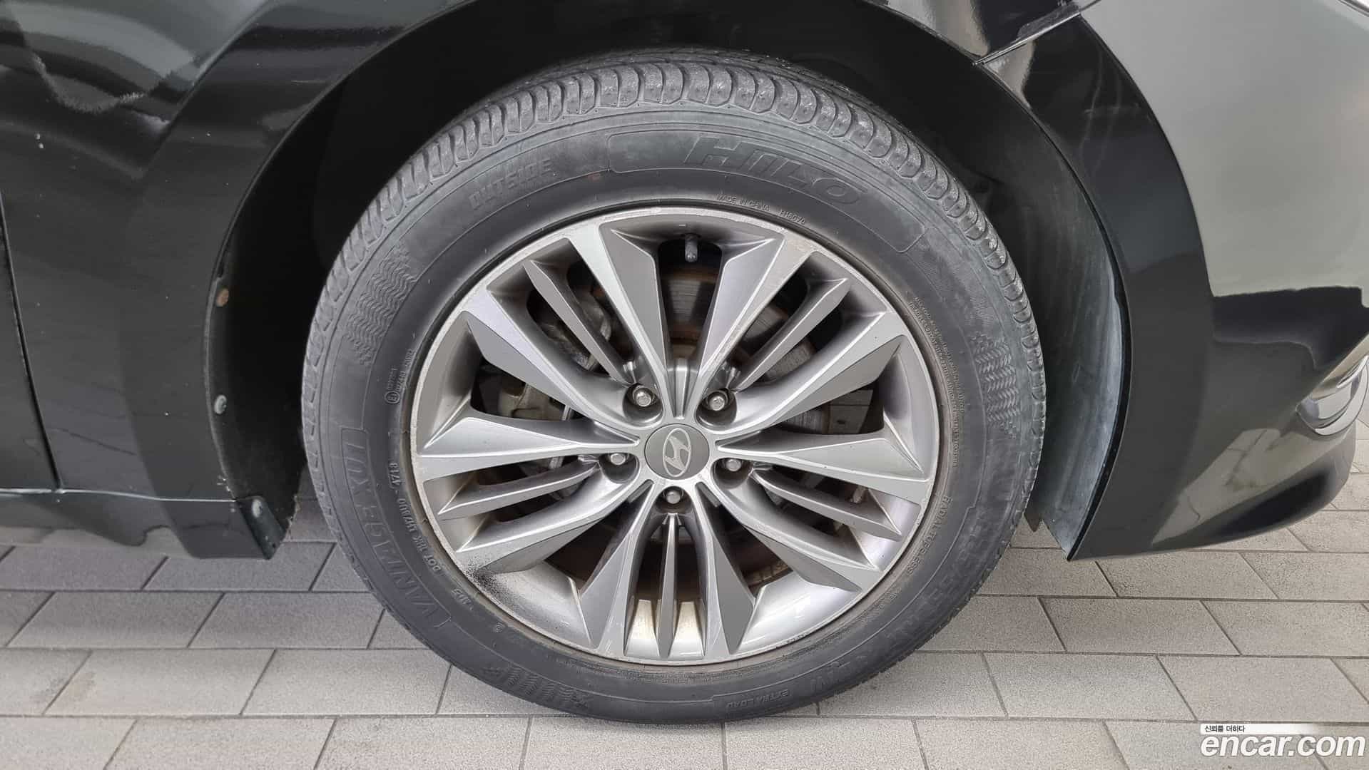 Grandeur Hyundai 2014.6-OUTER-005