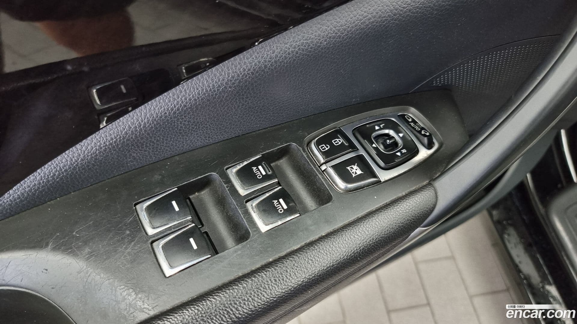 Main__Slider__Photo:Grandeur Hyundai 2014.6-18