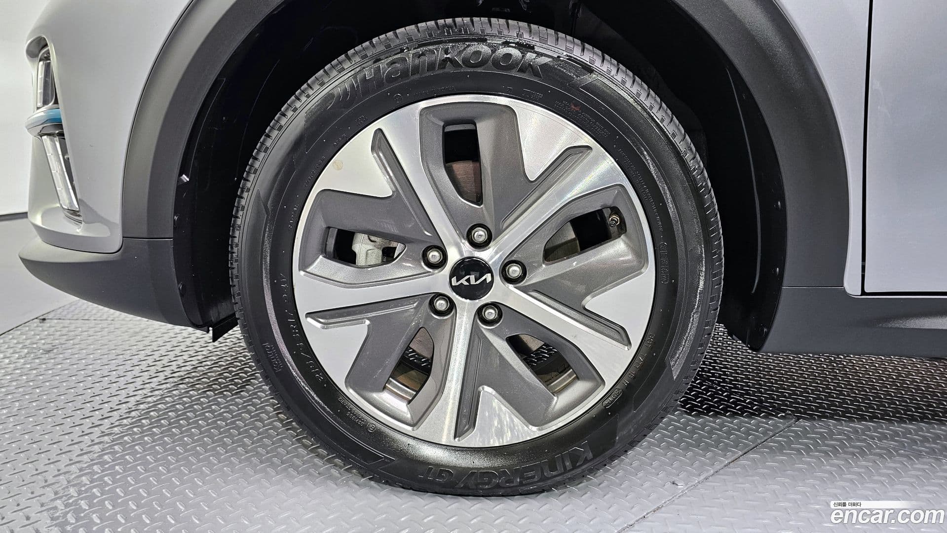 Main__Slider__Photo:Niro Kia 2021.8-4