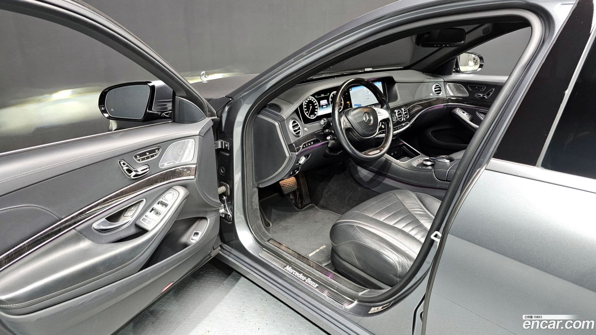 Main__Slider__Photo:S-Class Mercedes-Benz 2016.11-9