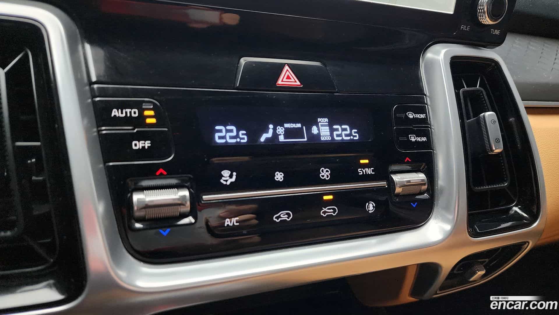 Sorento Kia 2021.8-OPTION-023