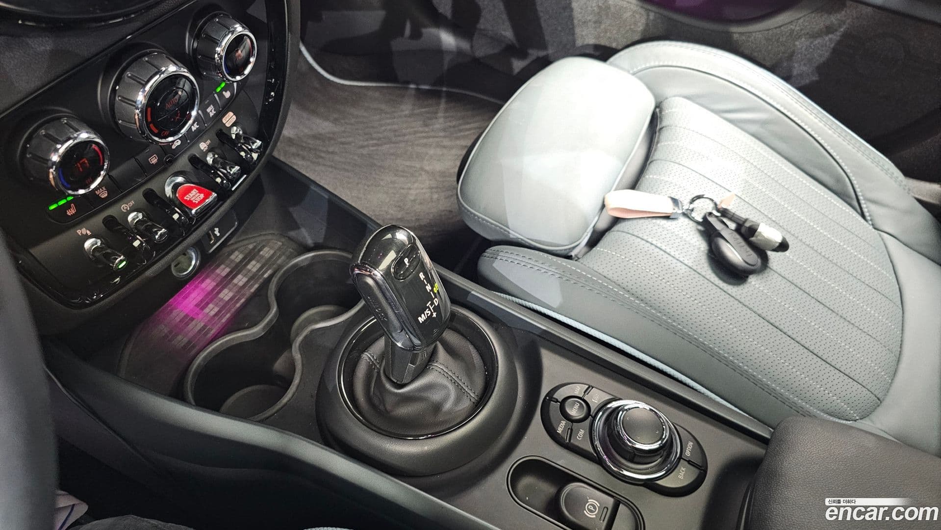 Main__Slider__Photo:Clubman Mini 2022.8-8