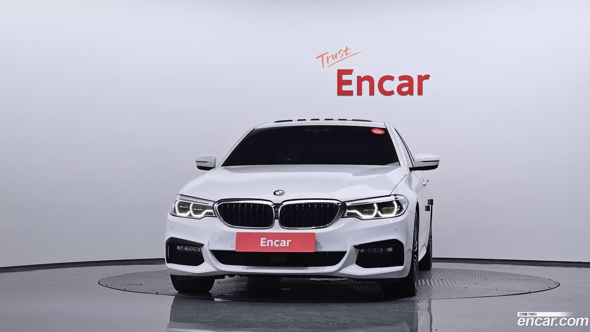 5-Series BMW 2018.8-OUTER-003