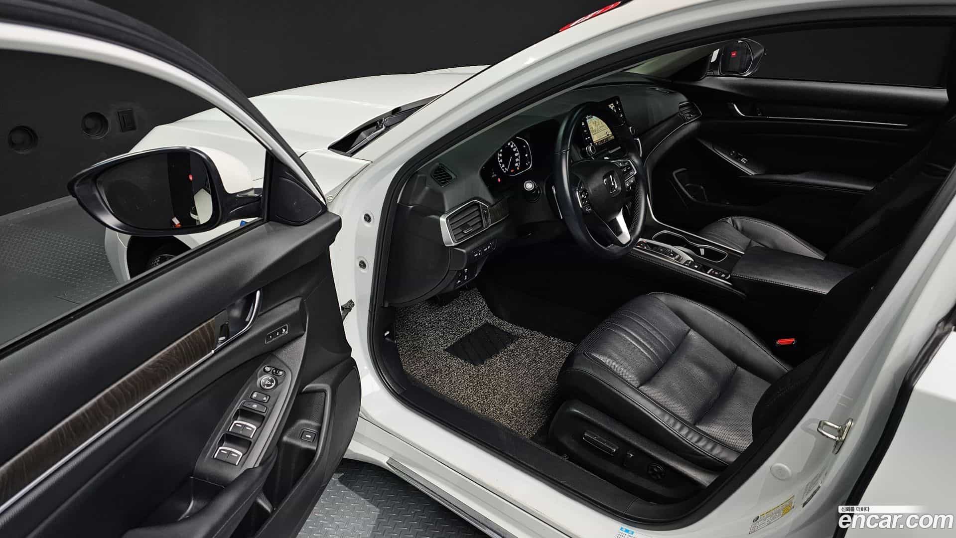 Accord Honda 2018.8-OPTION-015