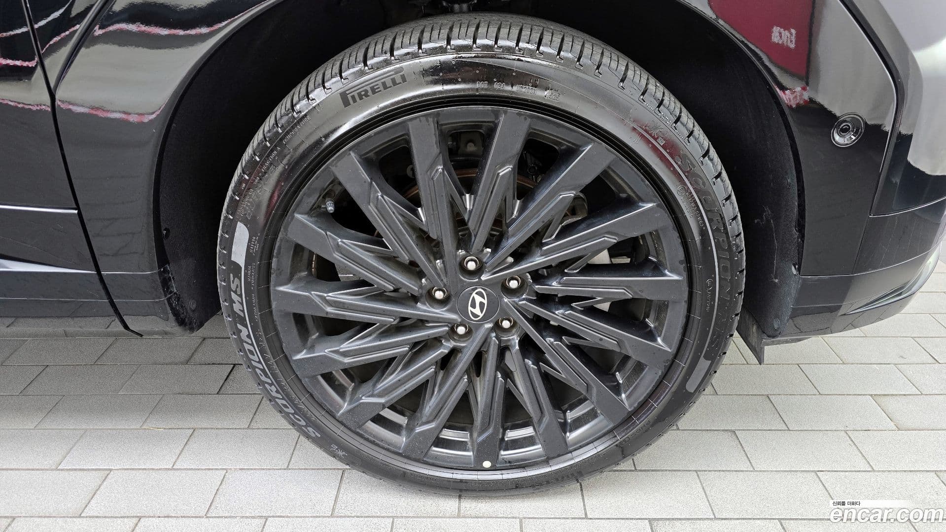 Main__Slider__Photo:Santafe Hyundai 2023.8-4