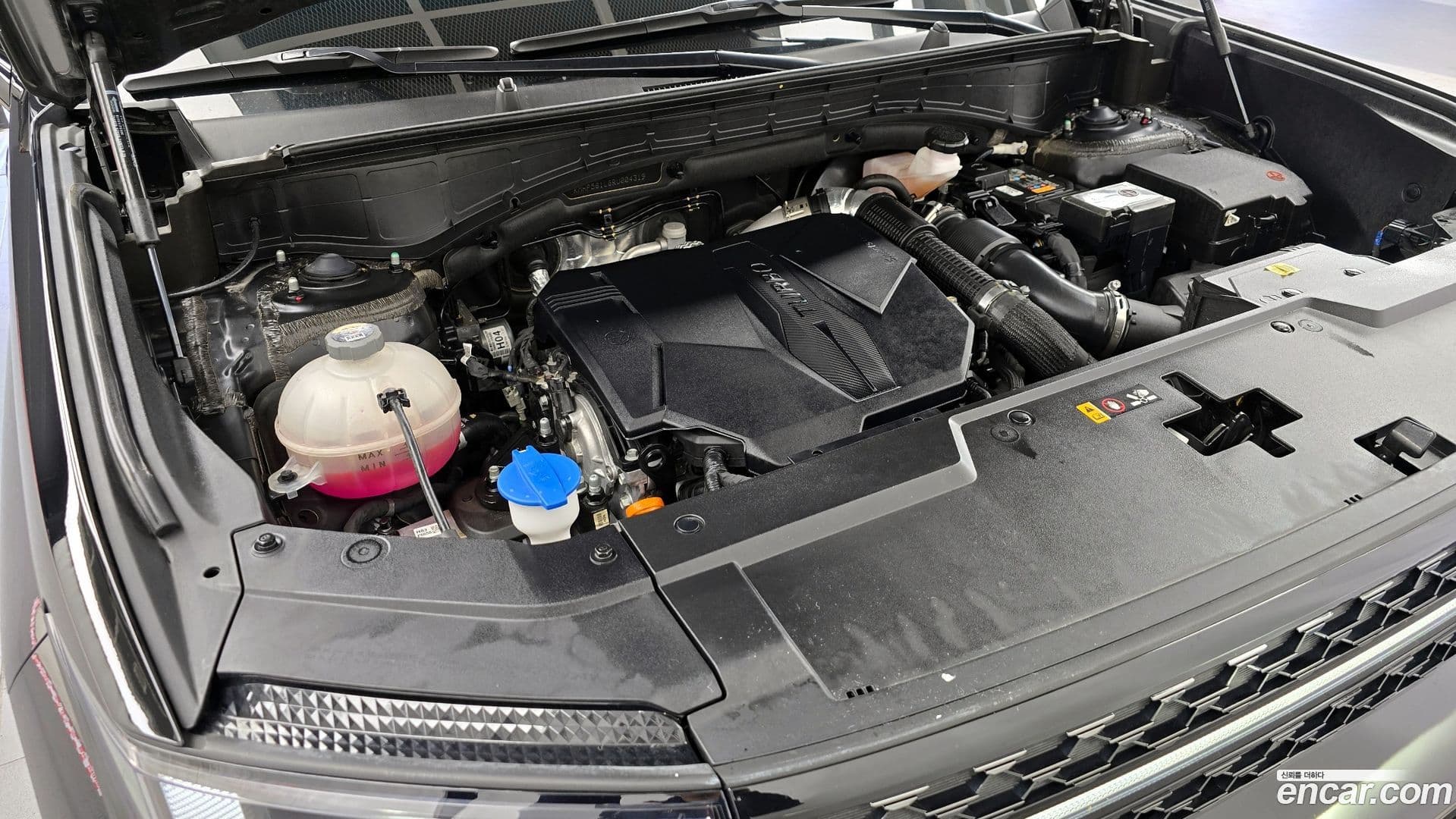 Main__Slider__Photo:Santafe Hyundai 2023.8-5