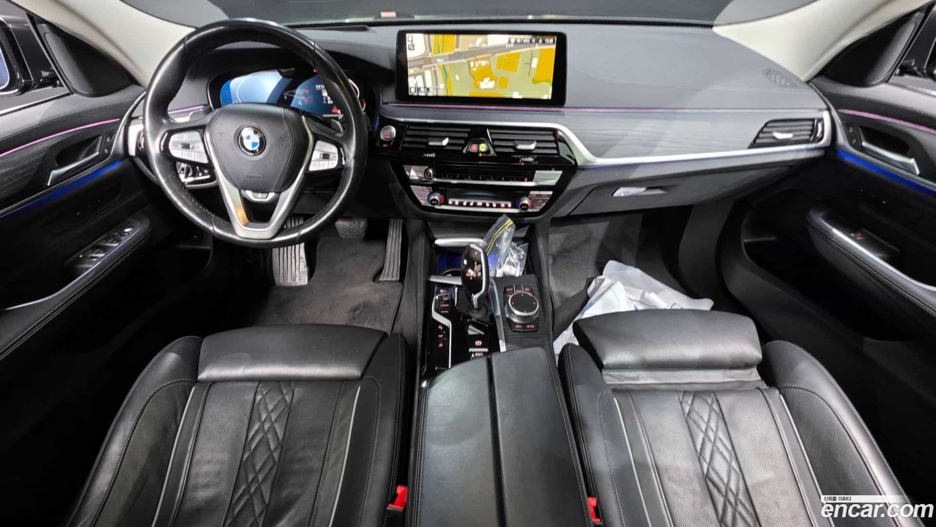 Gran Turismo BMW 2020.11-INNER-007