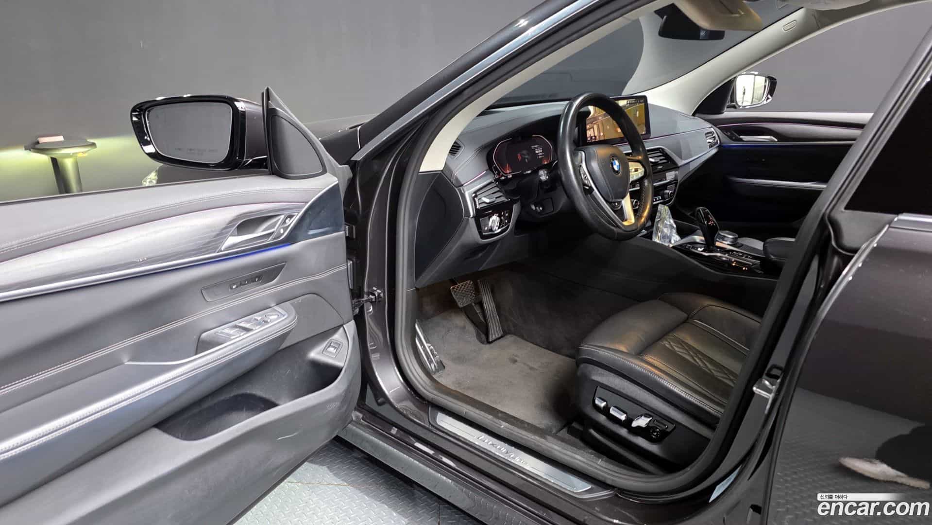 Gran Turismo BMW 2020.11-INNER-010