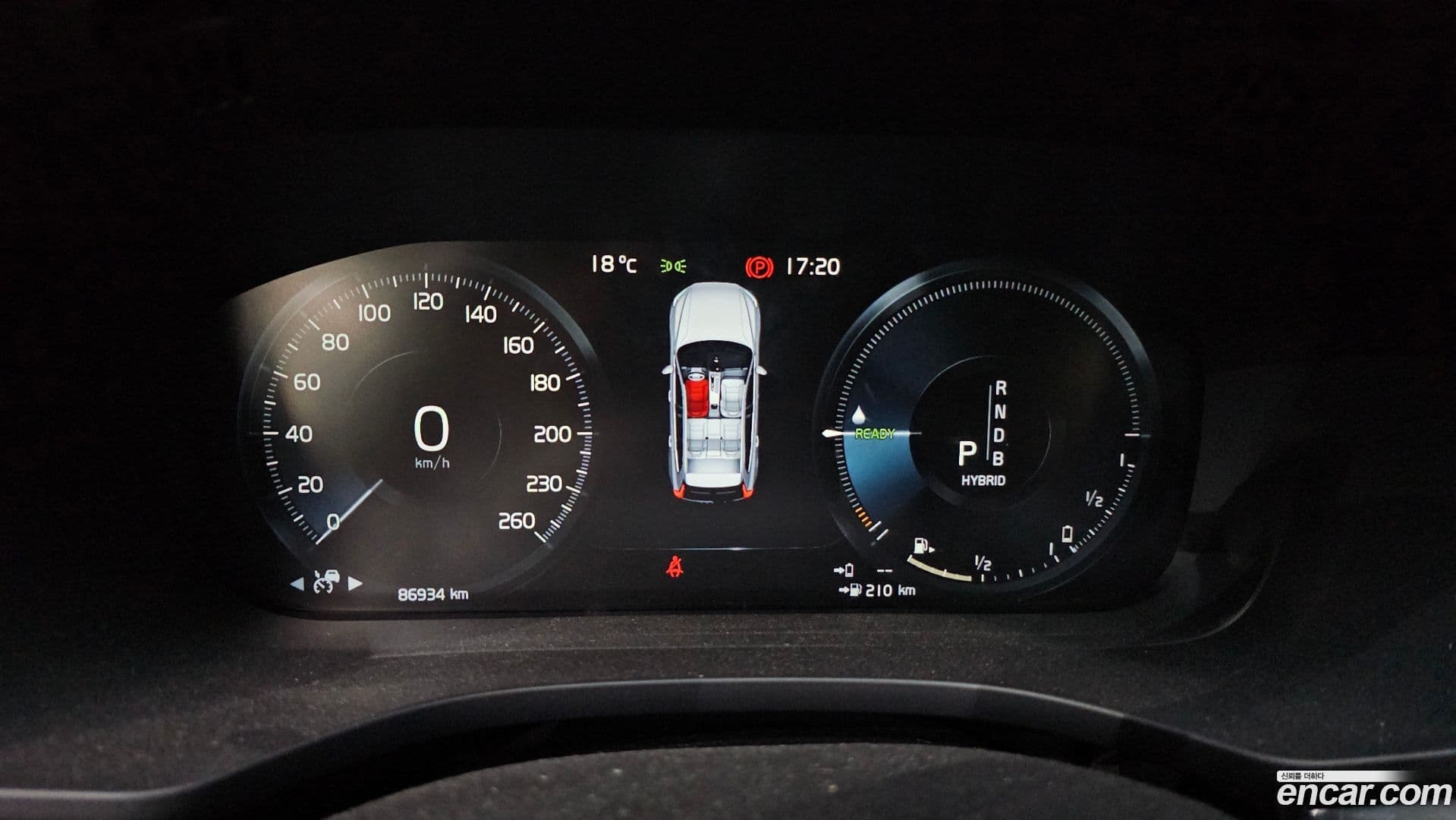 Main__Slider__Photo:XC60 Volvo 2019.6-7