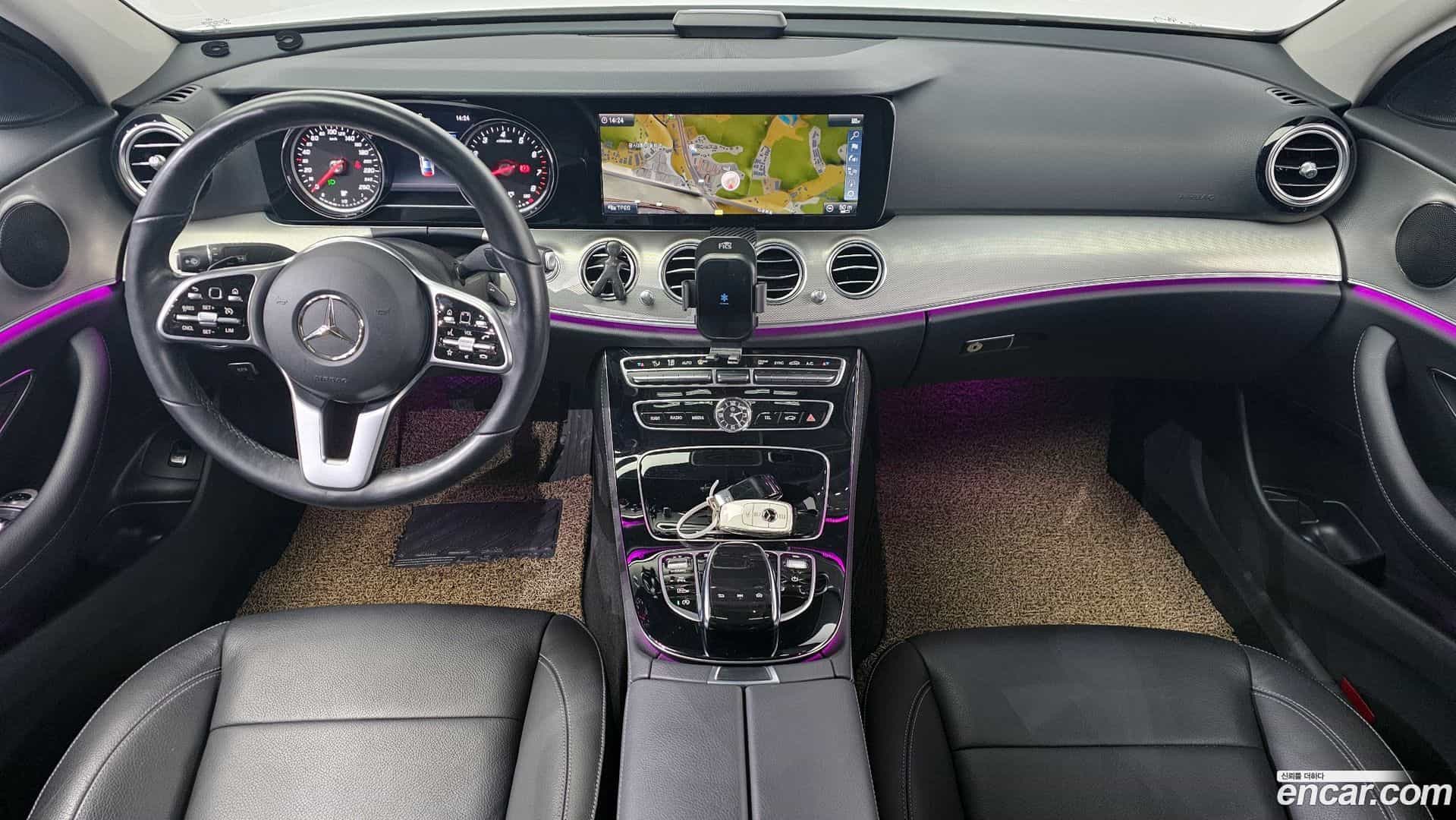 E-Class Mercedes-Benz 2018.10-INNER-007