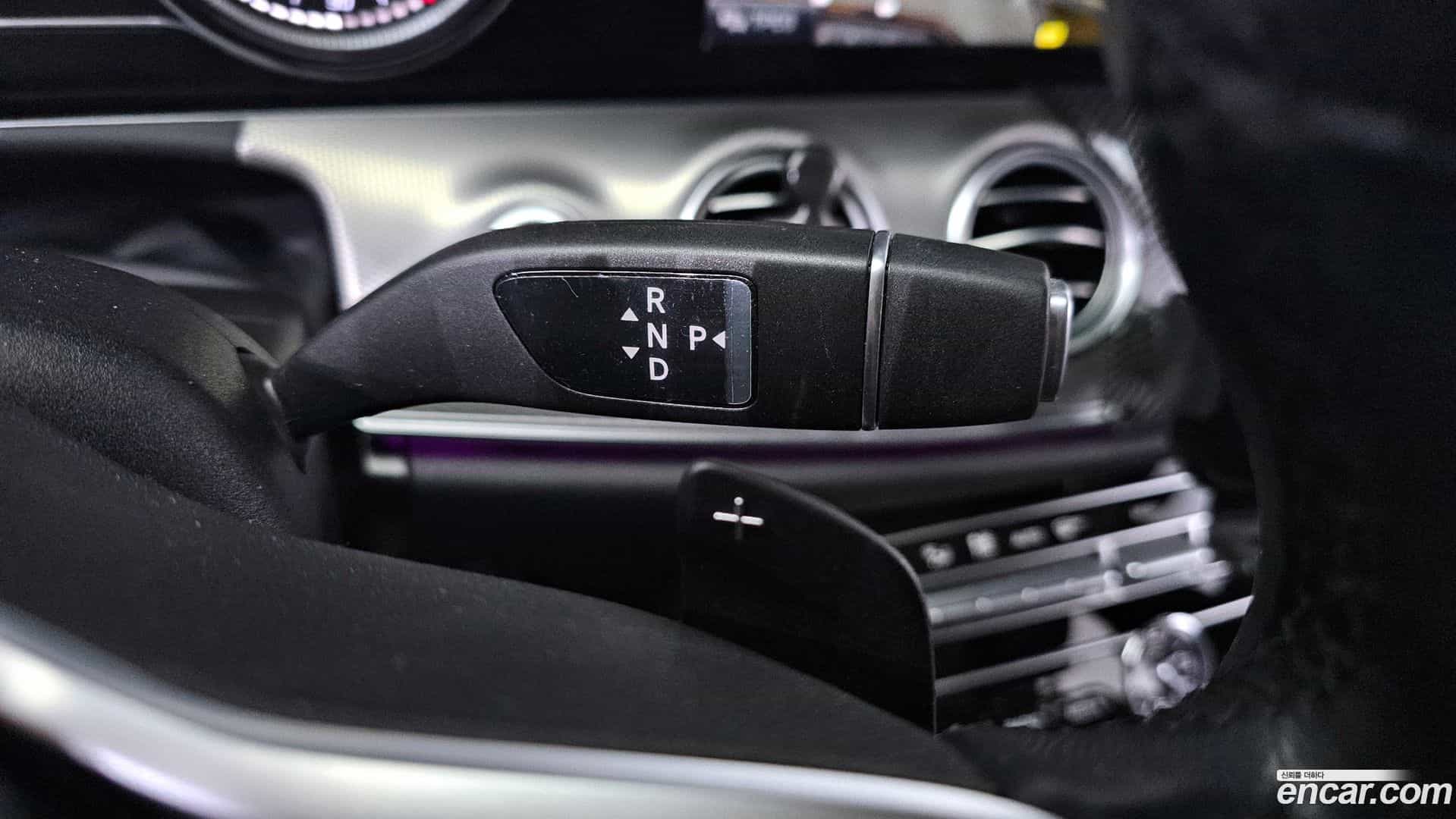 E-Class Mercedes-Benz 2018.10-INNER-009