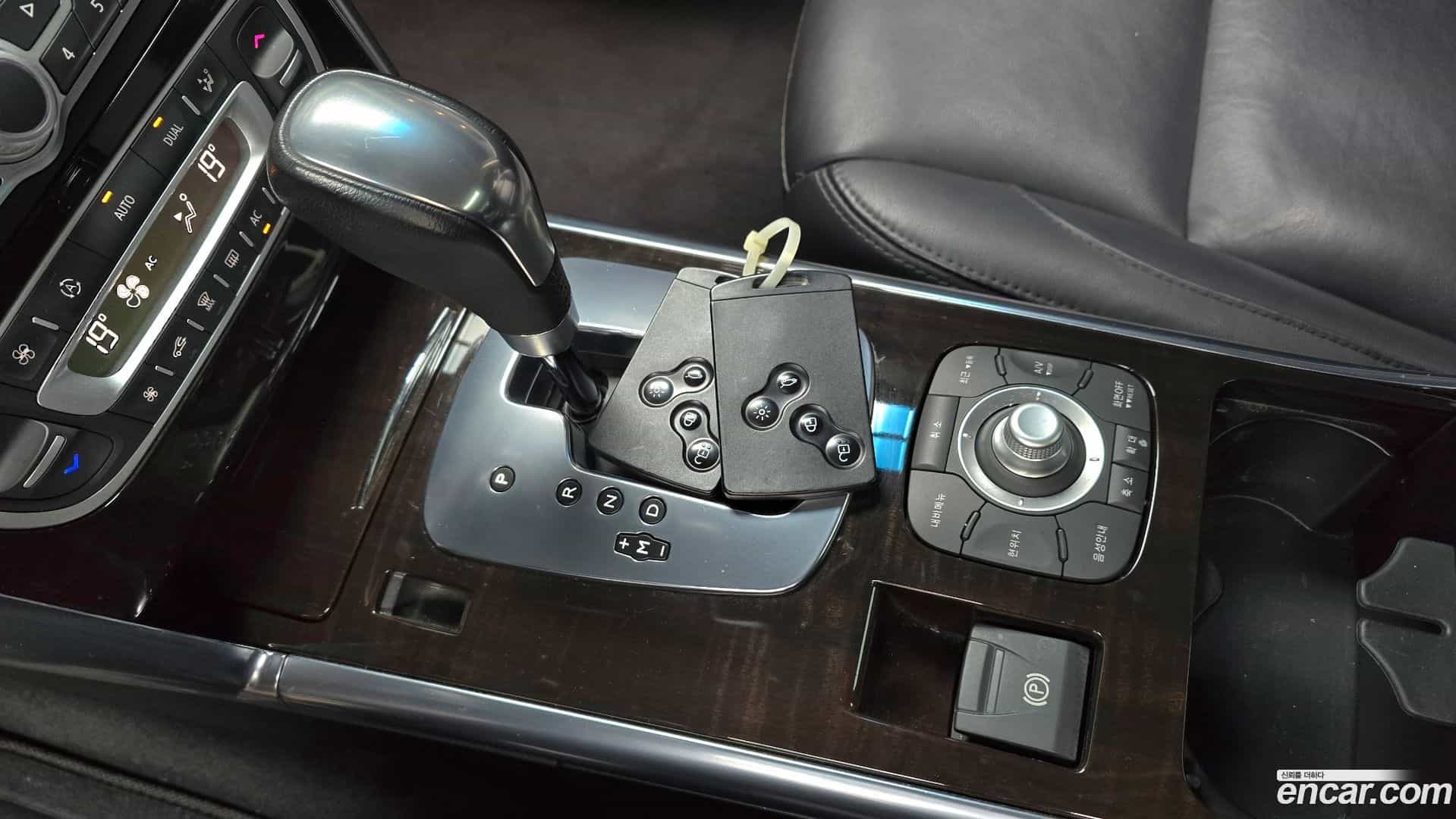 SM5 Renault-KoreaSamsung 2010.5-INNER-009