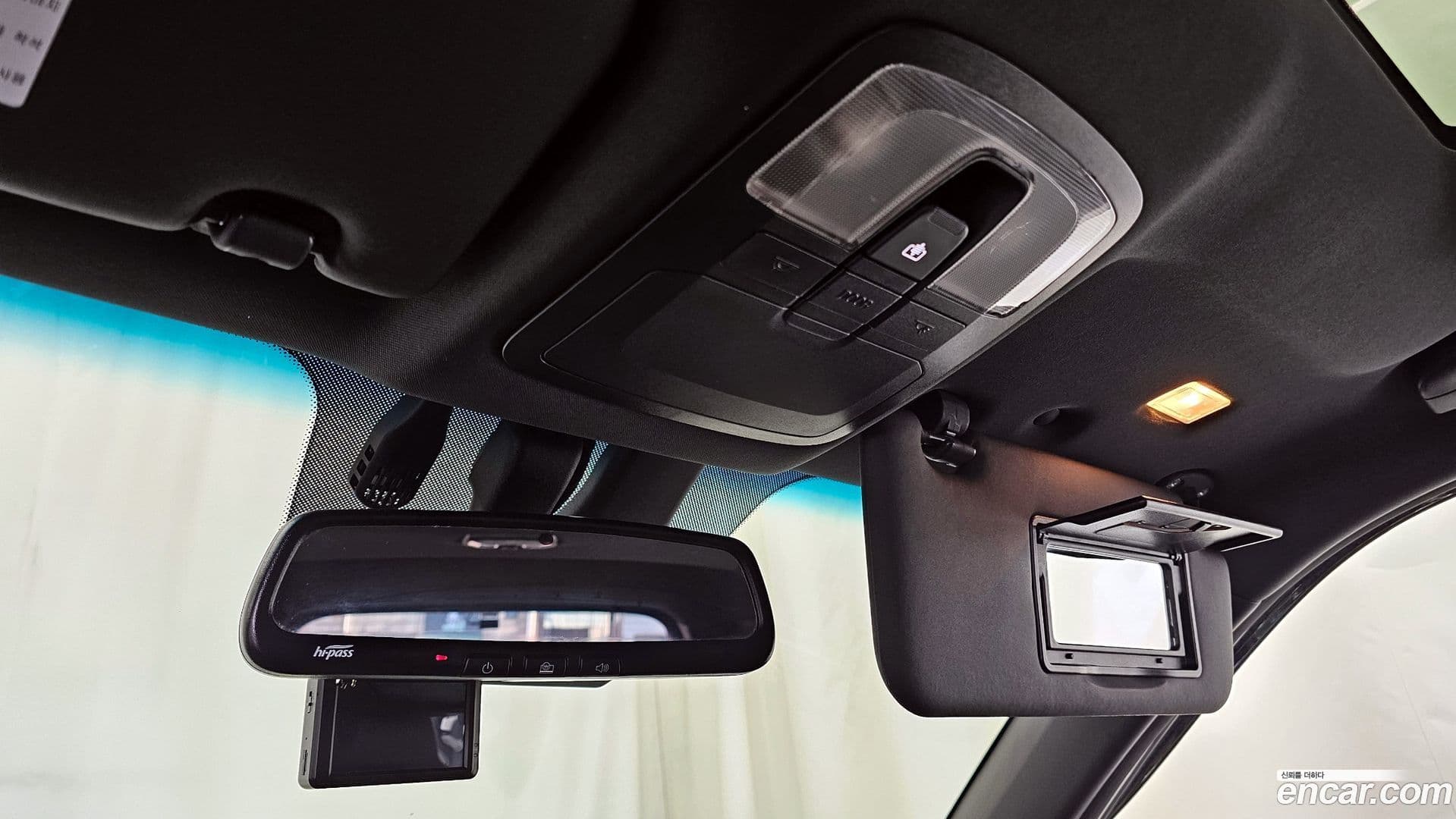 Main__Slider__Photo:KORANDO KG Mobility 2019.7-16