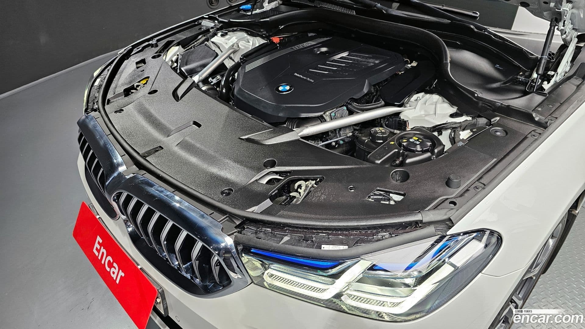 Main__Slider__Photo:Gran Turismo BMW 2023.4-5