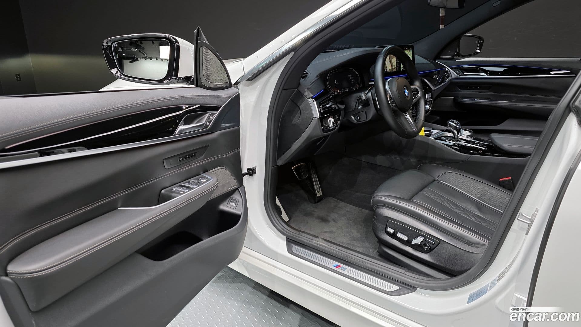 Main__Slider__Photo:Gran Turismo BMW 2023.4-10