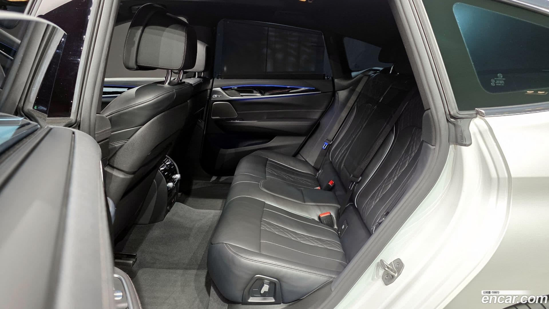 Main__Slider__Photo:Gran Turismo BMW 2023.4-11