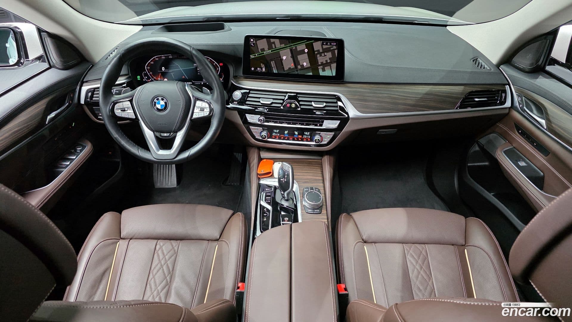 Main__Slider__Photo:Gran Turismo BMW 2024.4-6