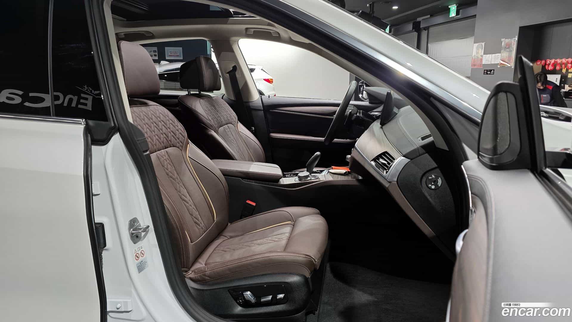 Gran Turismo BMW 2024.4-INNER-010