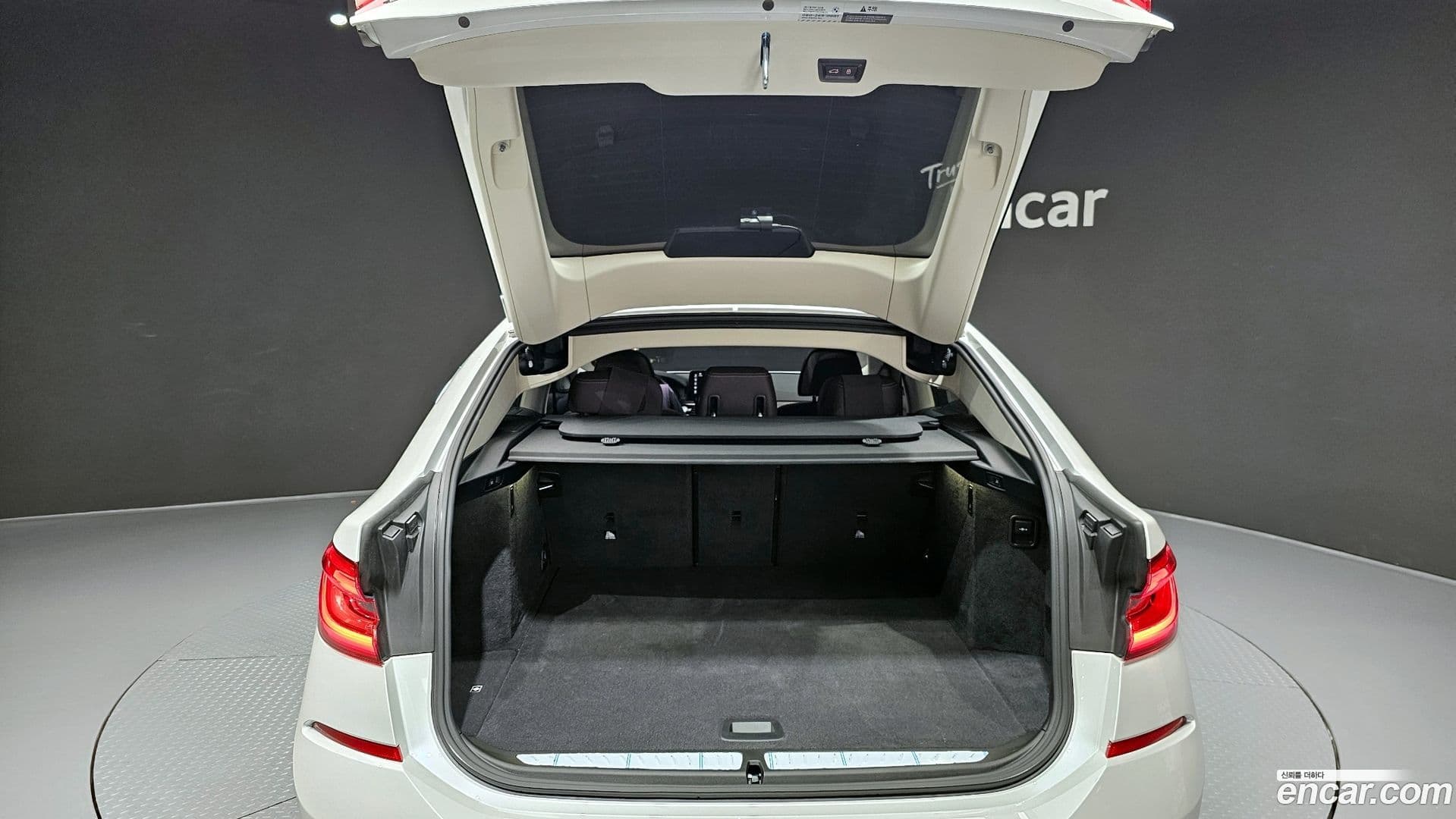 Main__Slider__Photo:Gran Turismo BMW 2024.4-19