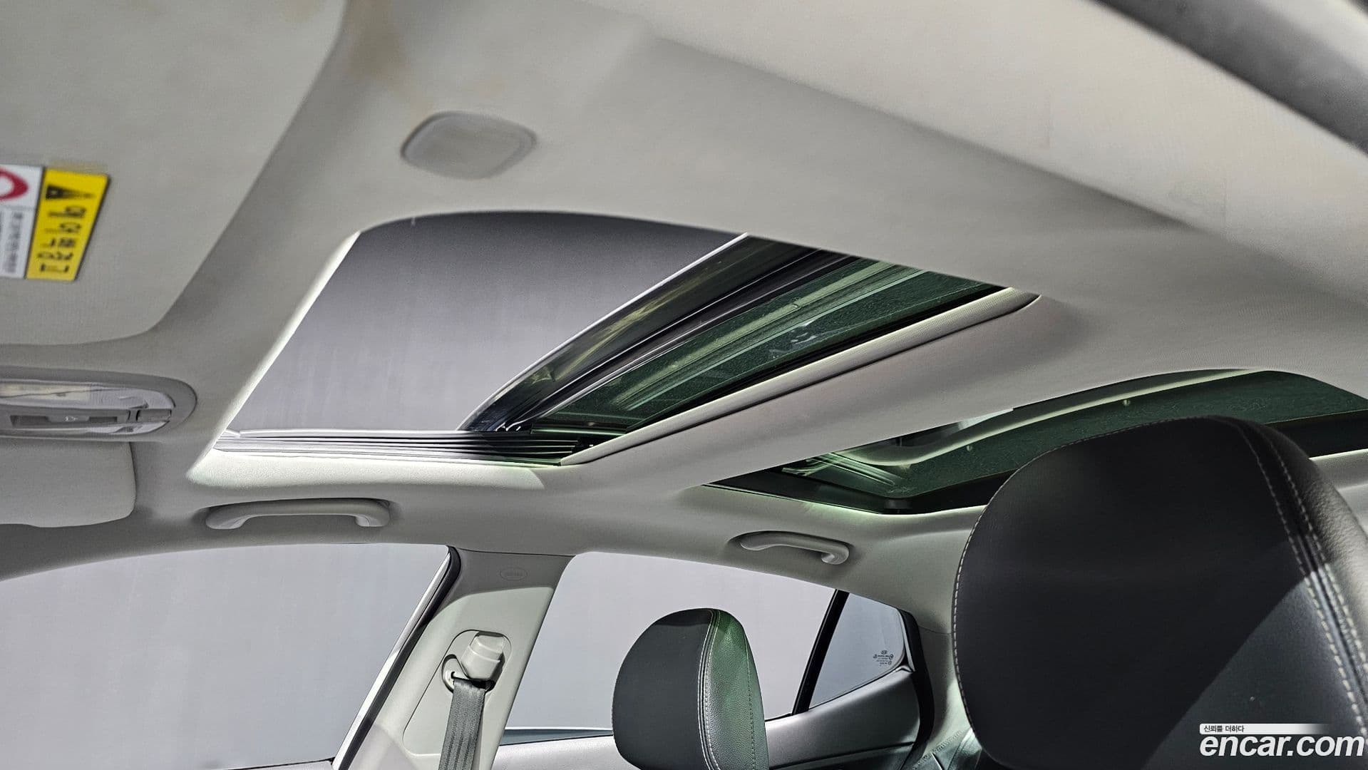 Main__Slider__Photo:K5 Kia 2012.5-19