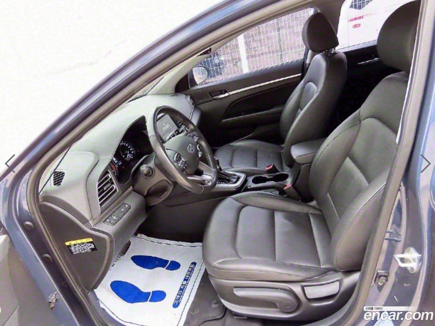 Main__Slider__Photo:AVANTE Hyundai 2018.10-4