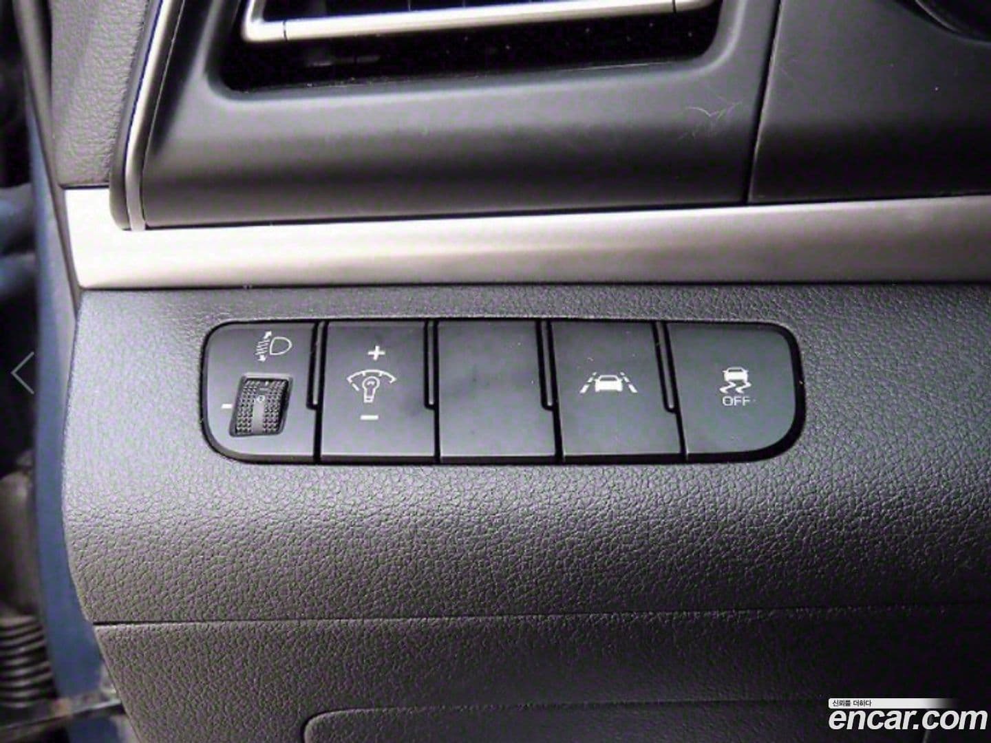 Main__Slider__Photo:AVANTE Hyundai 2018.10-11